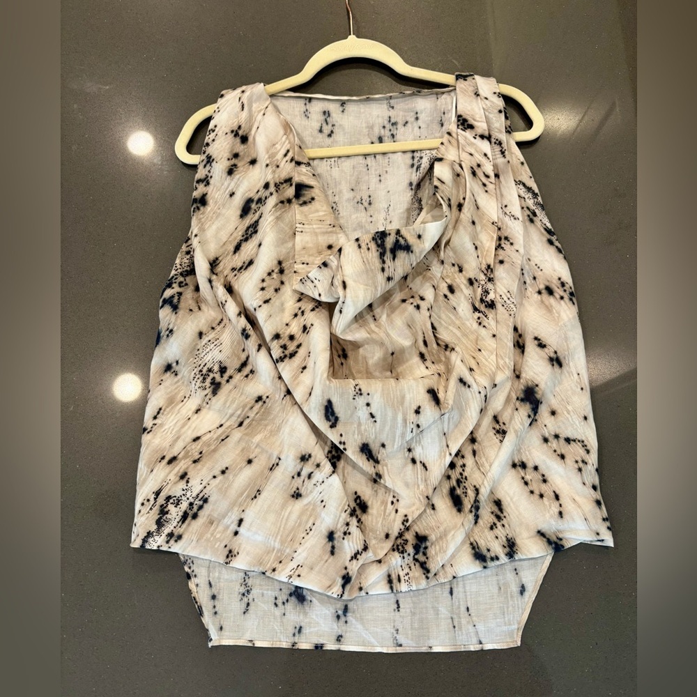 NWT Zara VOLUMINOUS PRINTED TOP ZW COLLECTION Black/Ecru Size Small - Picture 3 of 9